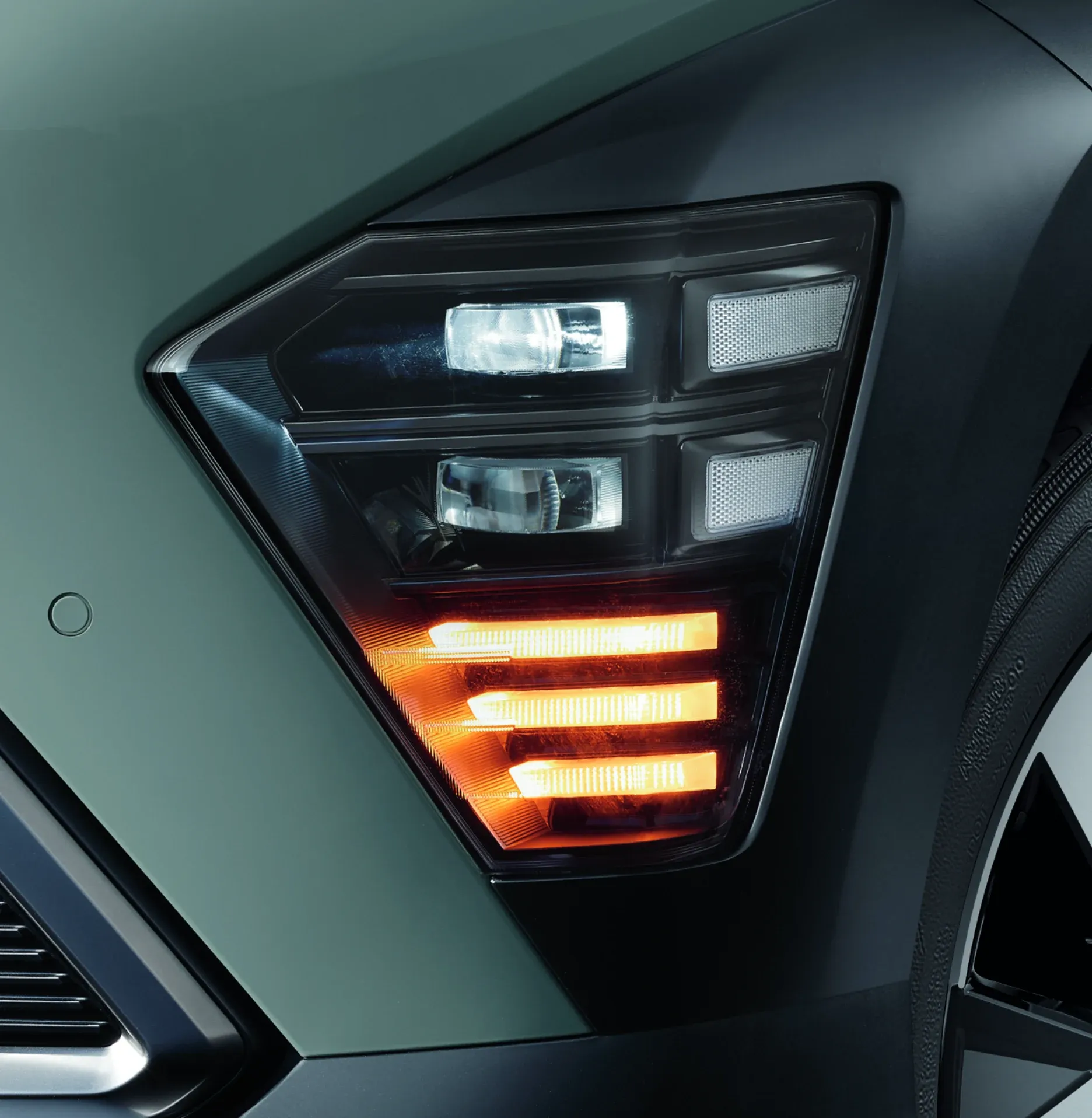 Full LED projection headlamps