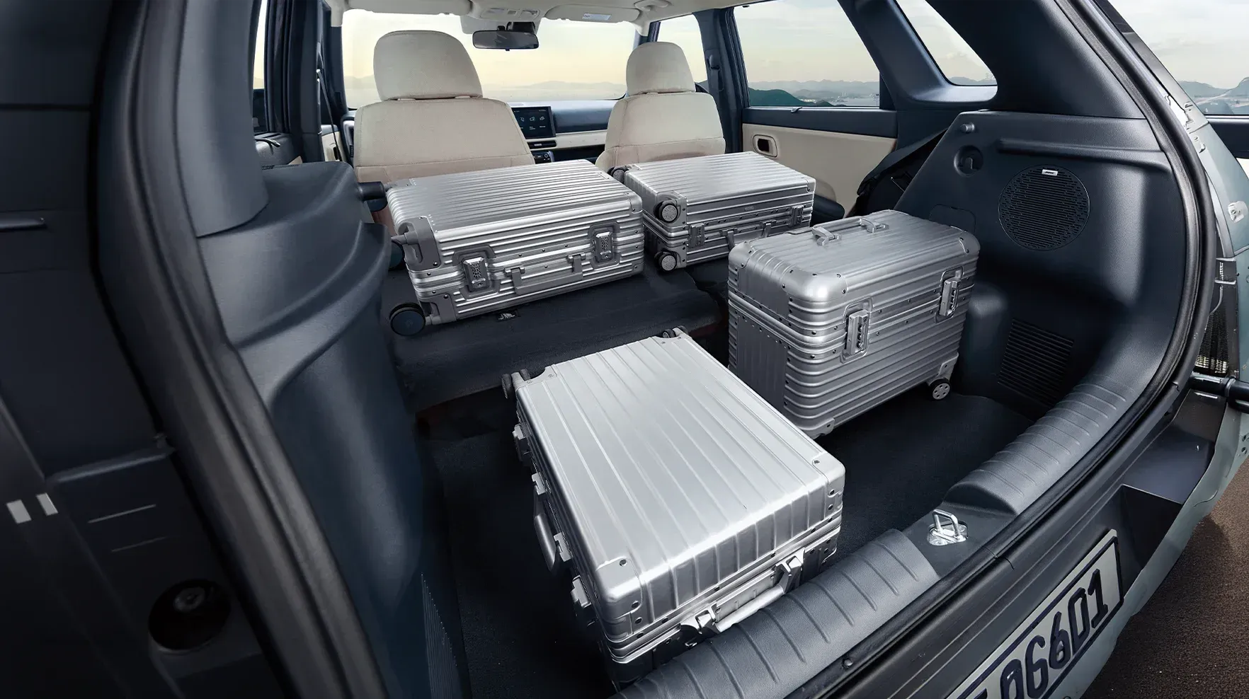 Spacious & Versatile Cargo